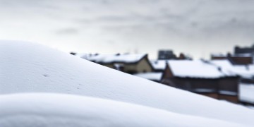 物业不让顶楼清雪合理吗？